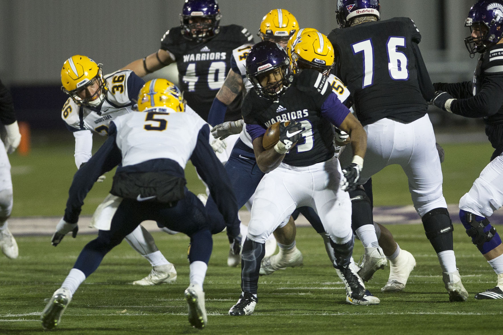 WSU v. Augustana 04
